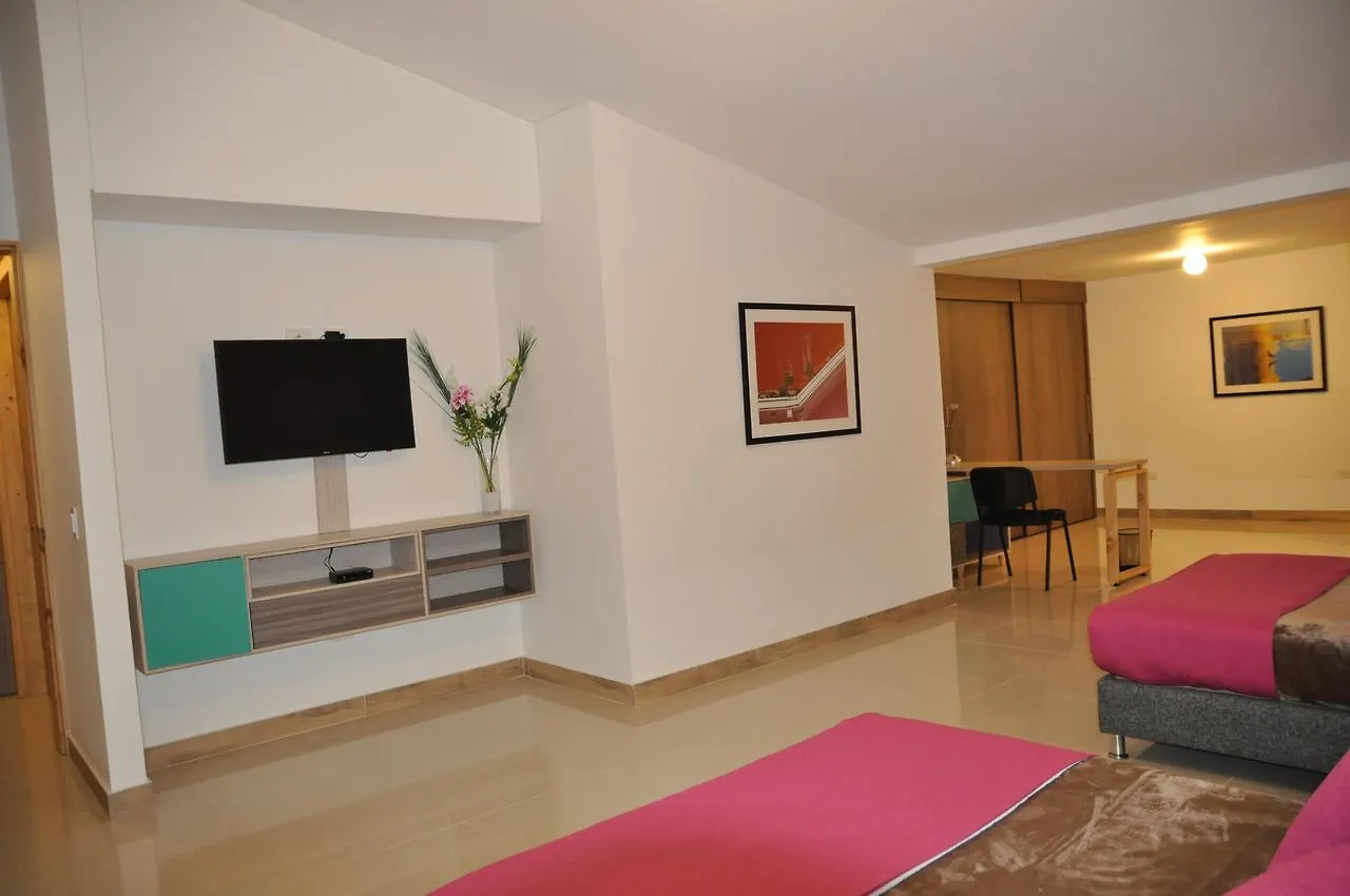 Hotel Santa Monica Suite Cali